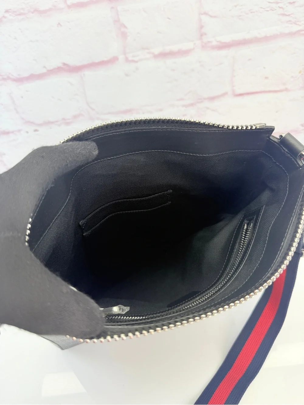 Authentic GUCCI Black GG Supreme Coated Canvas Flat Messenger Bag